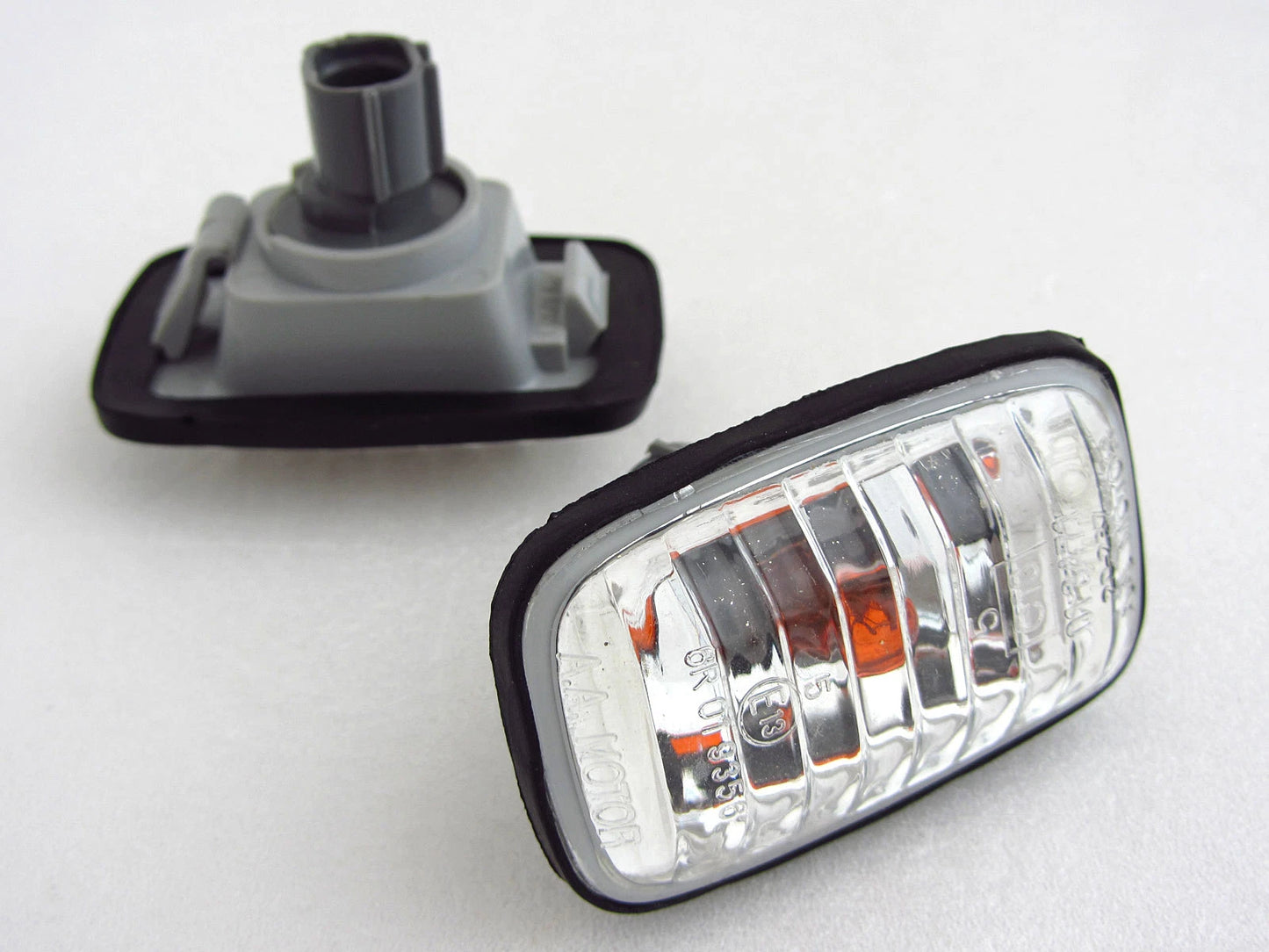 Crystal Fender Guard Repeater Side Turn Signal Light for Toyota Hilux Tiger (1997-2005)
