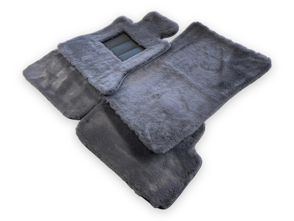 Dark Gray Sheepskin Floor Mats for Rolls Royce Cullinan (2019-2023)