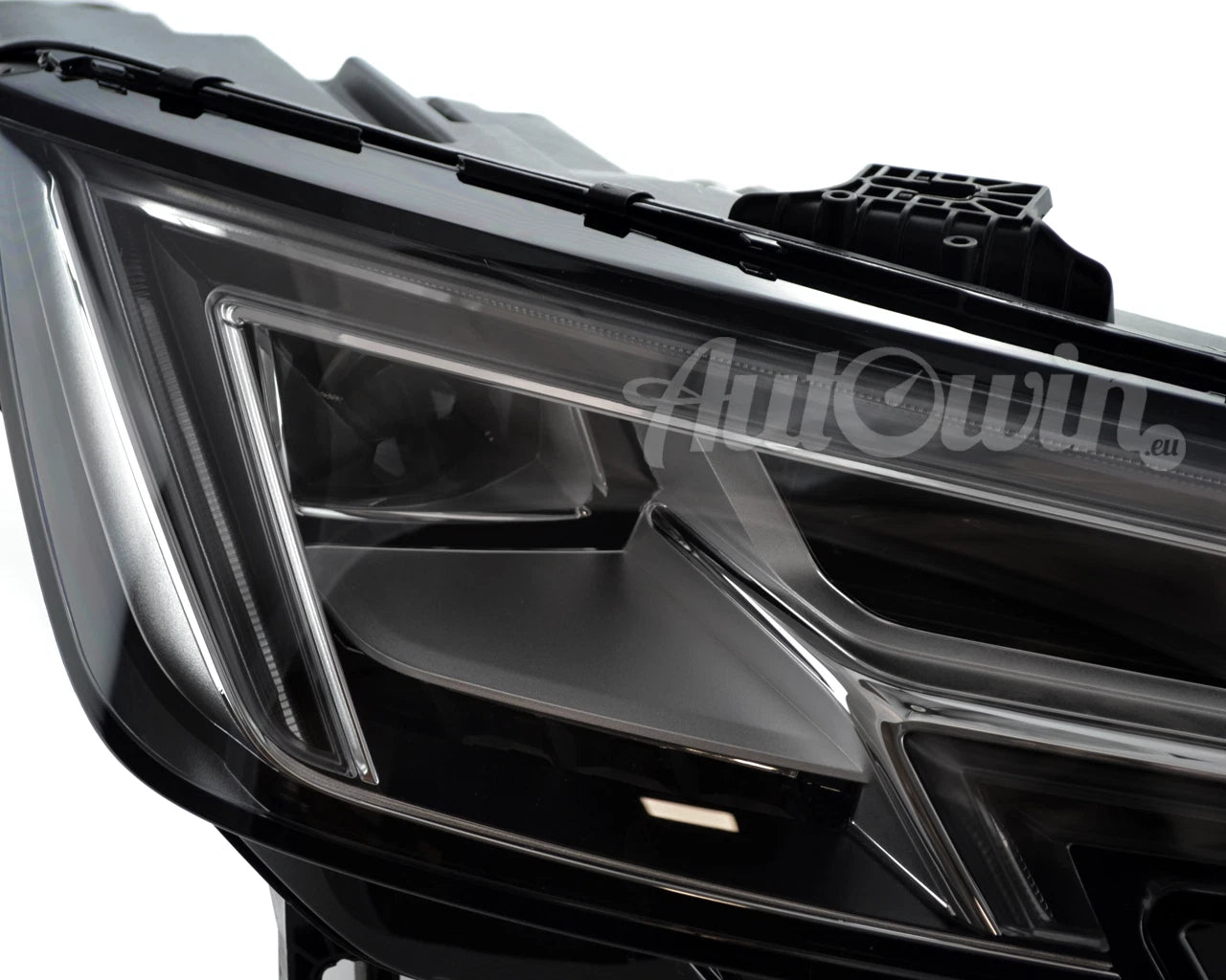 Full LED Headlight Right RH for Audi A4 B9 (2015-2018) Genuine OEM