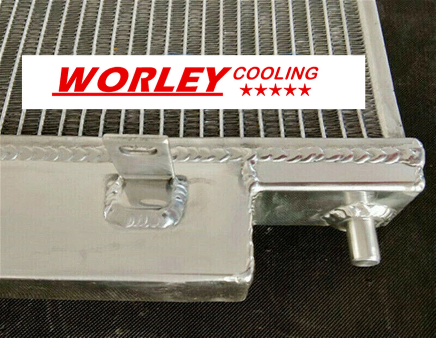 3-Row Radiator for Holden Commodore VE V8 6.0/6.2L HSV ClubSport SS (06-12)