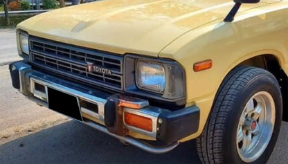 RH Headlight for Toyota Hilux RN30 RN40 (1979-1983)