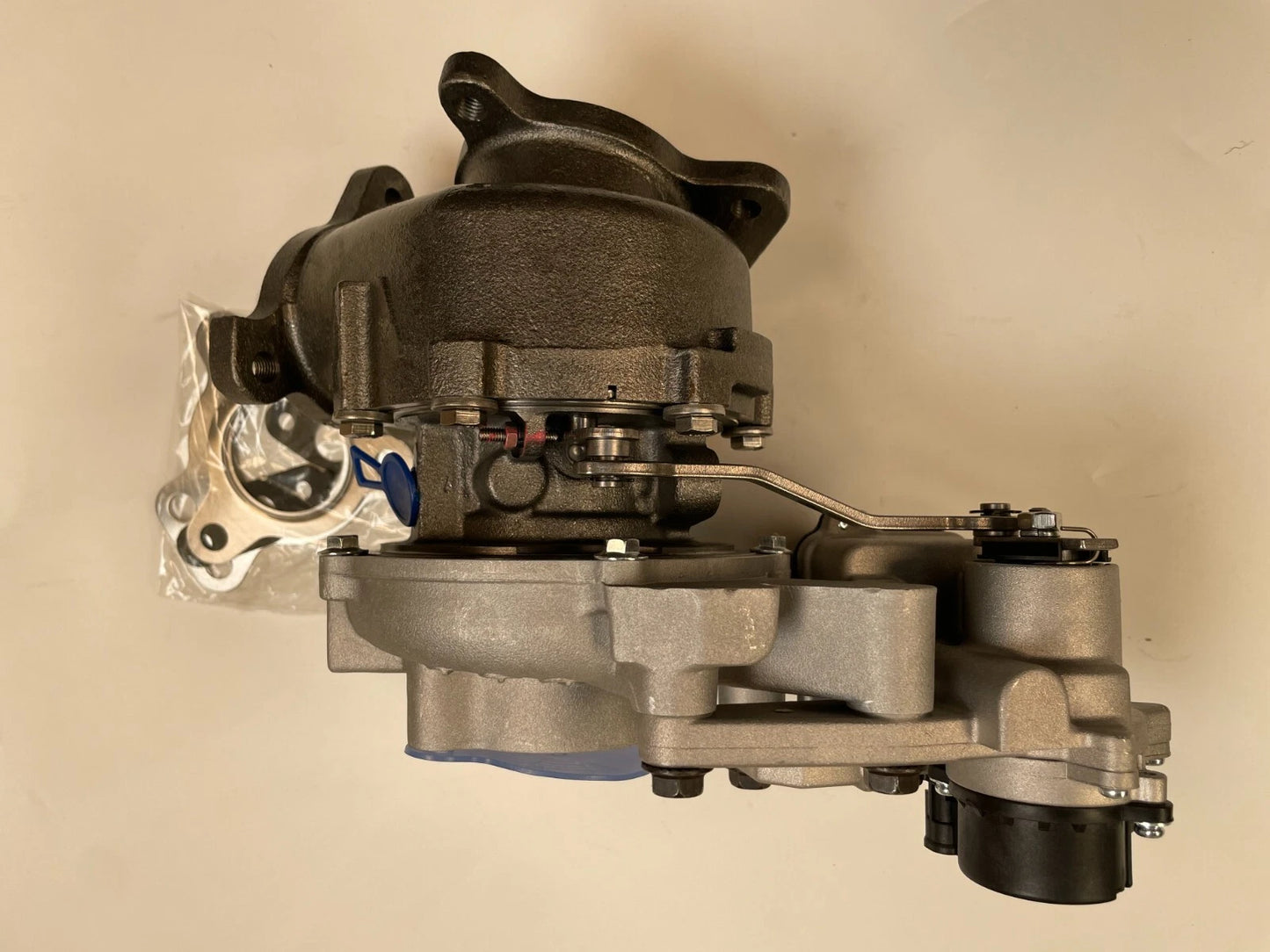 Turbocharger for Toyota Land Cruiser 4.5L V8 D 195Kw 1VD-FTV