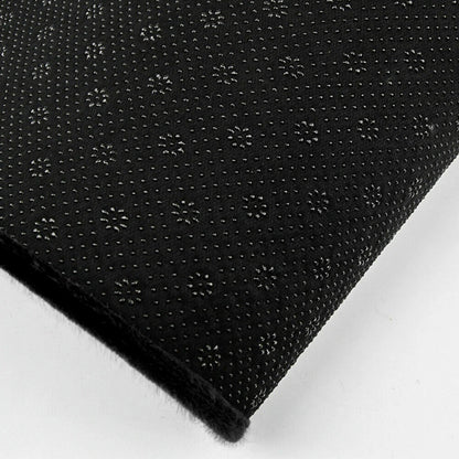Non-Slip Dash Mat for Toyota Landcruiser 200 Series (2015-2021)