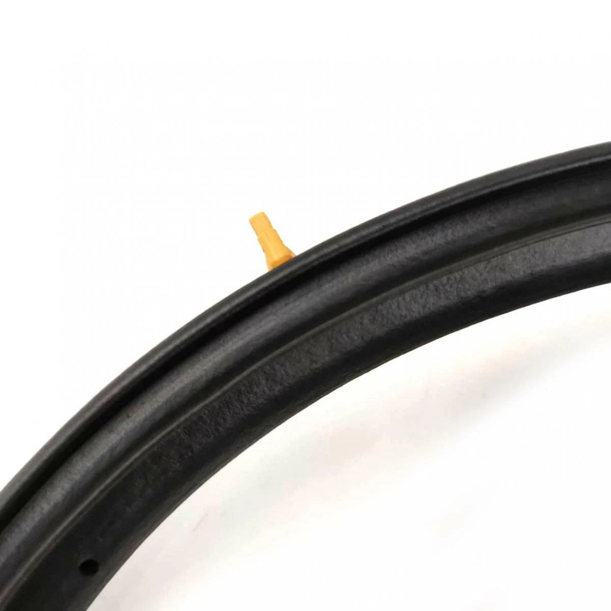 Door Rubber Weatherstrip Front RH Fits Toyota Corolla AE110 AE111 4D SED 1995-02