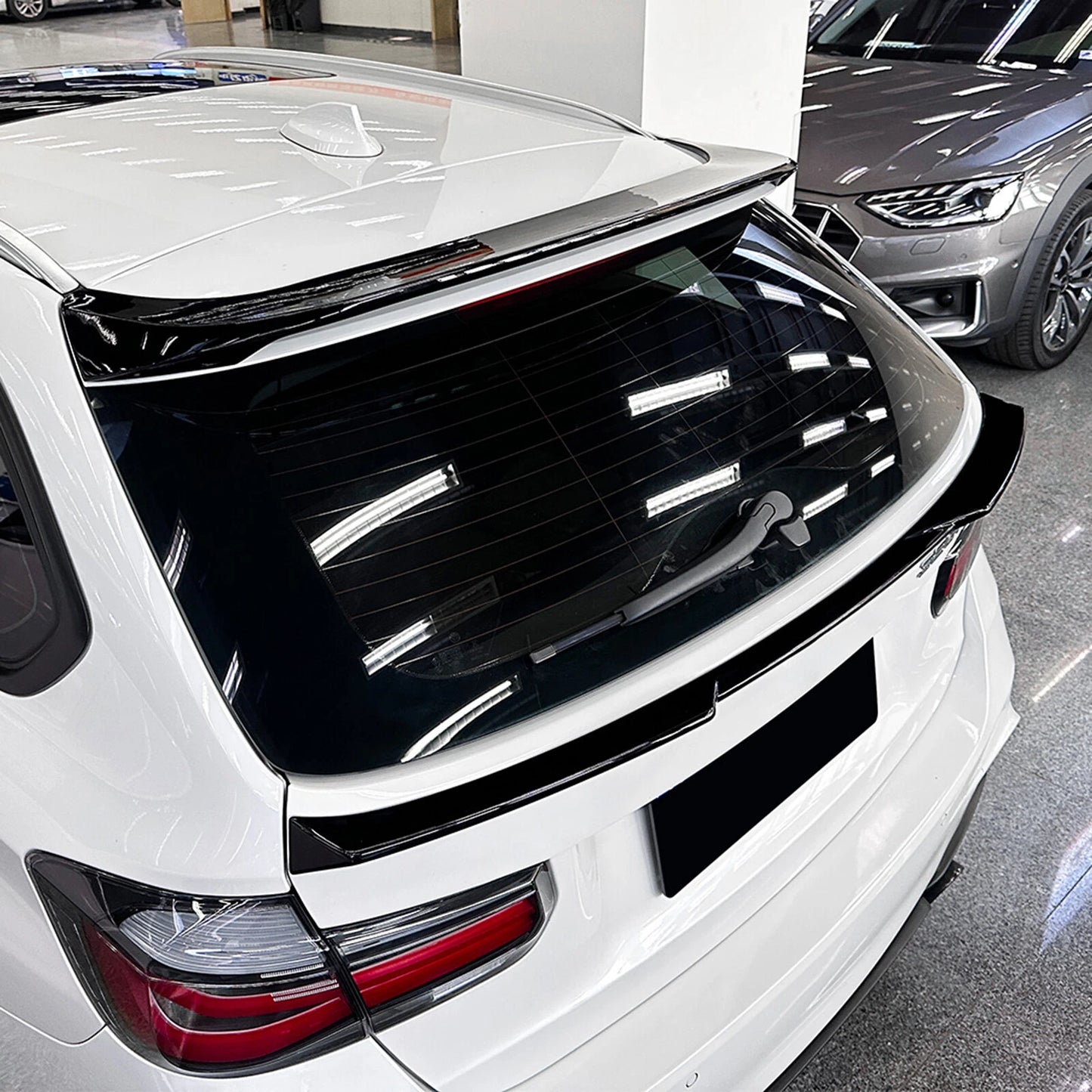 Gloss Black Boot Spoiler Lip for BMW 3 Series F31 (2013-2019)