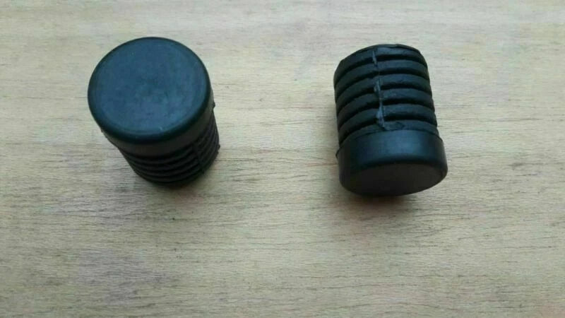 2 x Hood Bolts for Nissan Navara D22 D40 (2005-2015)