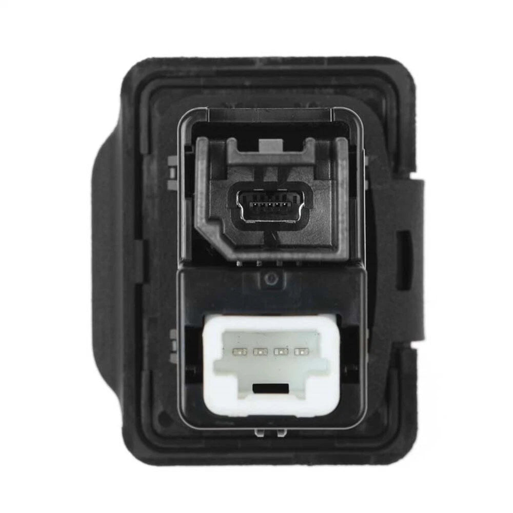 Auxiliary Audio USB Adapter for Nissan Versa Note Altima Sentra (2015-2019)