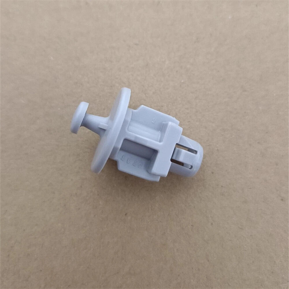 Rear Trunk Strap Hanger Clip for Mazda 6 GG 5HB (2002-2008)