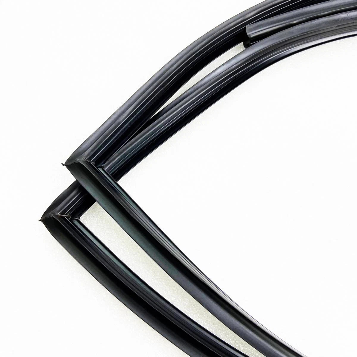 Windshield Rubber Seal Front Fits Toyota Corolla Altis NZE120 Sedan 2001-07 D06