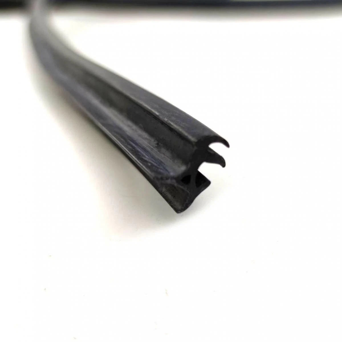 Front Windshield Moulding Rubber Seal Fits Toyota Corolla AE110 AE111 SED 1995-0