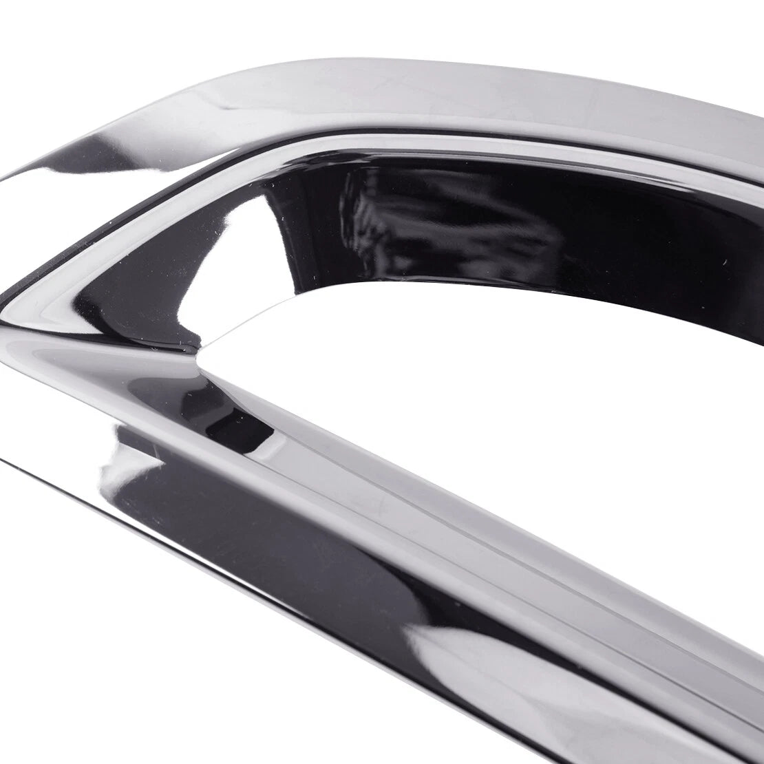Rear Bumper Lower Cover Trim for Mitsubishi Outlander (2022)