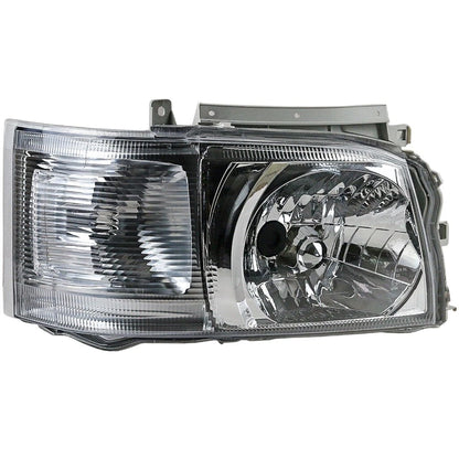 2 x Headlamps for Toyota Hiace KDH200 TRH223 200 Series (2005-2010)
