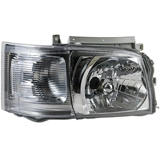 2 x Headlamps for Toyota Hiace KDH200 TRH223 200 Series (2005-2010)