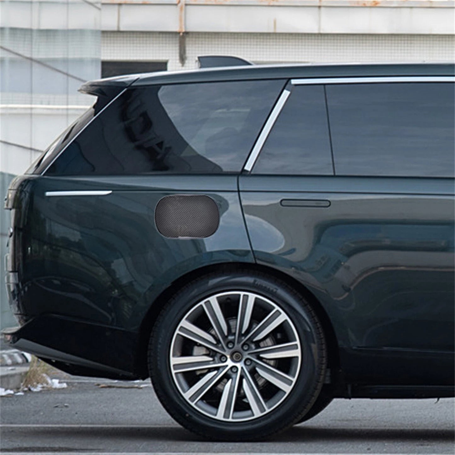 Carbon Fiber Fuel Tank Cover Trim for Land Rover Range Rover Sport (2013-2017)