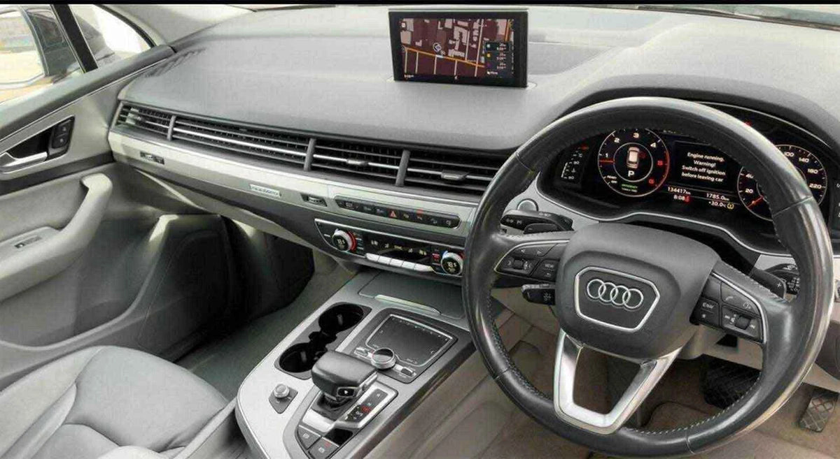 Non-Slip Dash Mat for Audi Q7 3.0L 2015-2019 Dashboard Cover Black