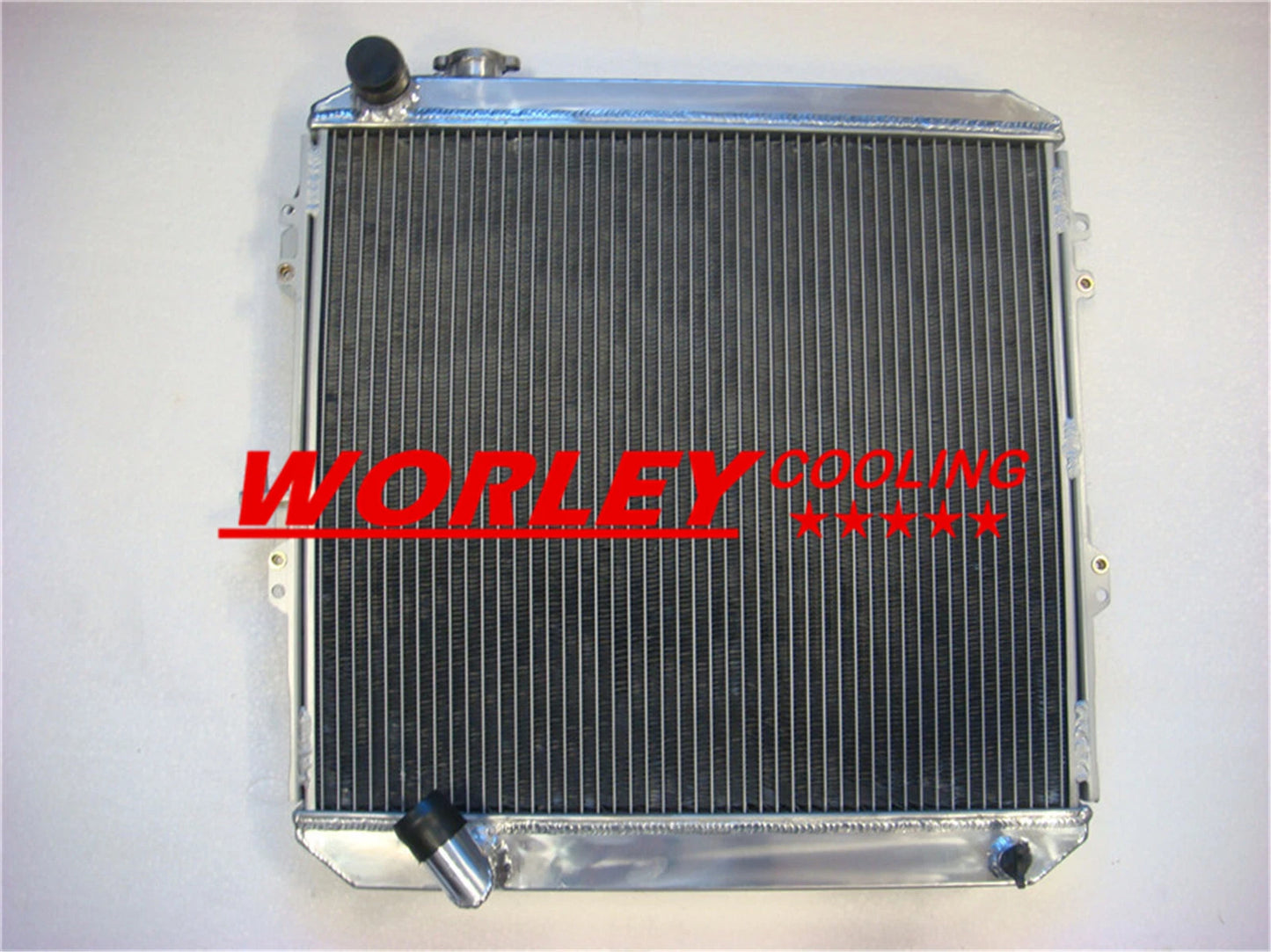 Aluminum Radiator for Toyota Hilux Surf 2.8D LN106 LN107 Diesel (1988-1997)