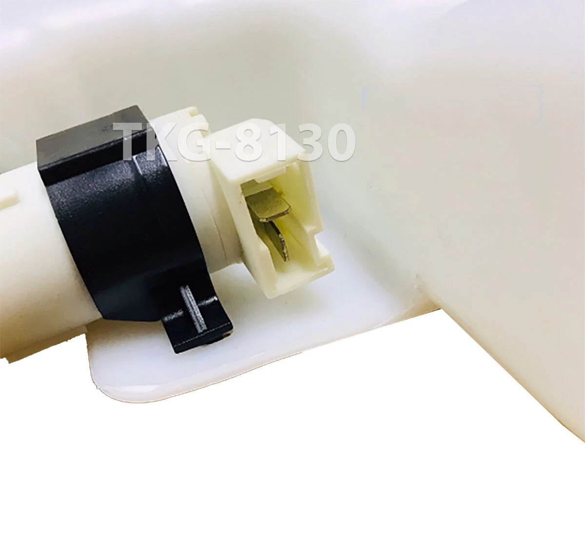 Windscreen Washer Pump for Nissan Frontier, Maxima (A32, A33), Sunny, Micra (1993-2004)