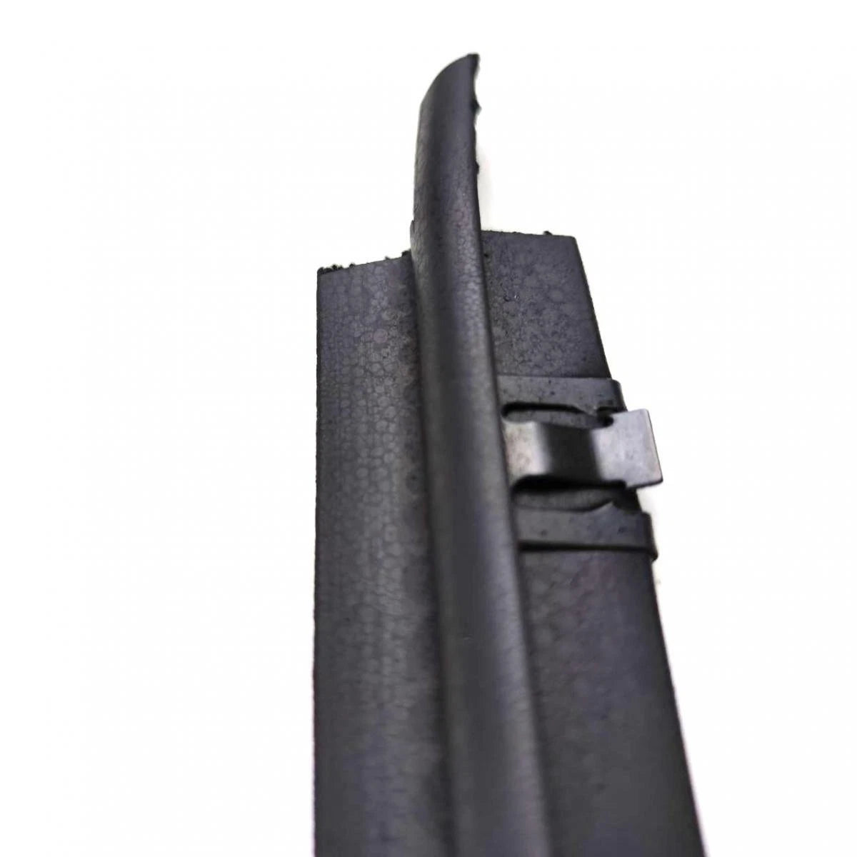 Outer Weatherstip Door Belt Rear Left Fits Toyota Corolla KE20 4D Sedan 1970-78