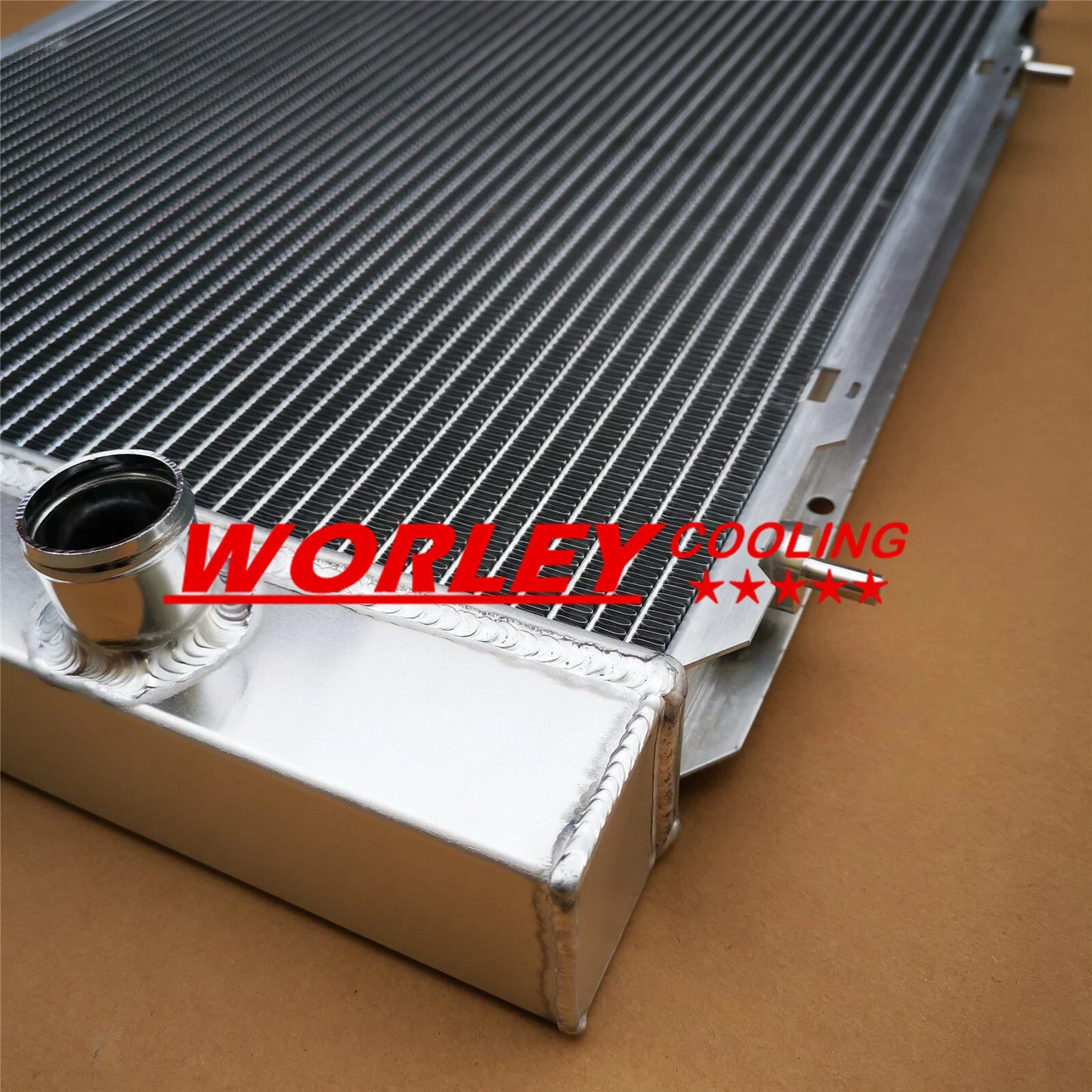 44mm Aluminum Radiator & Fan for Holden Commodore VB VC VH VK V8 (1979-1986)