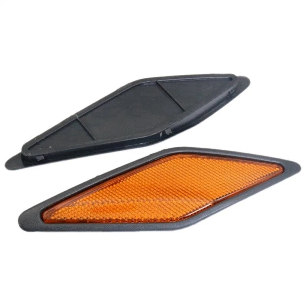 Front Side Reflector Indicator Lamp for Mitsubishi Pajero (2000-2006)