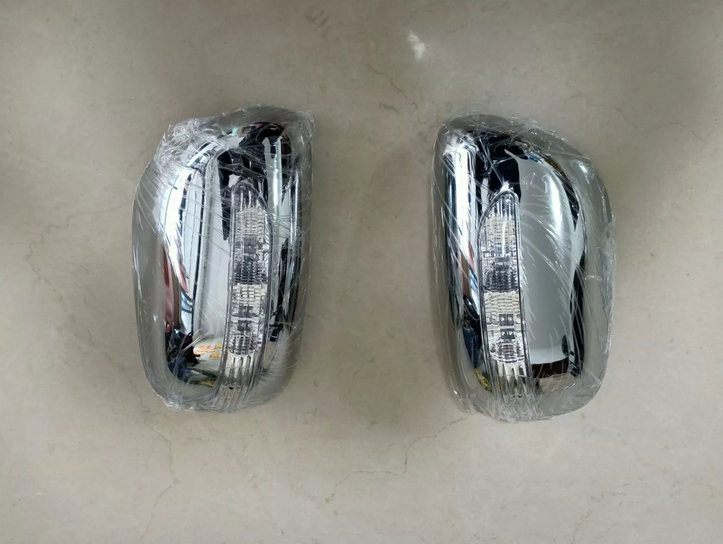 Side Mirror Cover Trim Indicator with LED for Toyota Yaris (2005-2010)