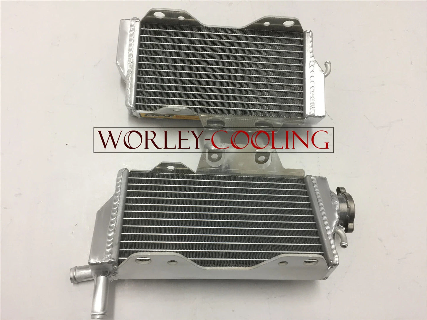 Aluminum Radiator & Blue Silicone Hose for Honda CR250 CR250R (2005-2007)