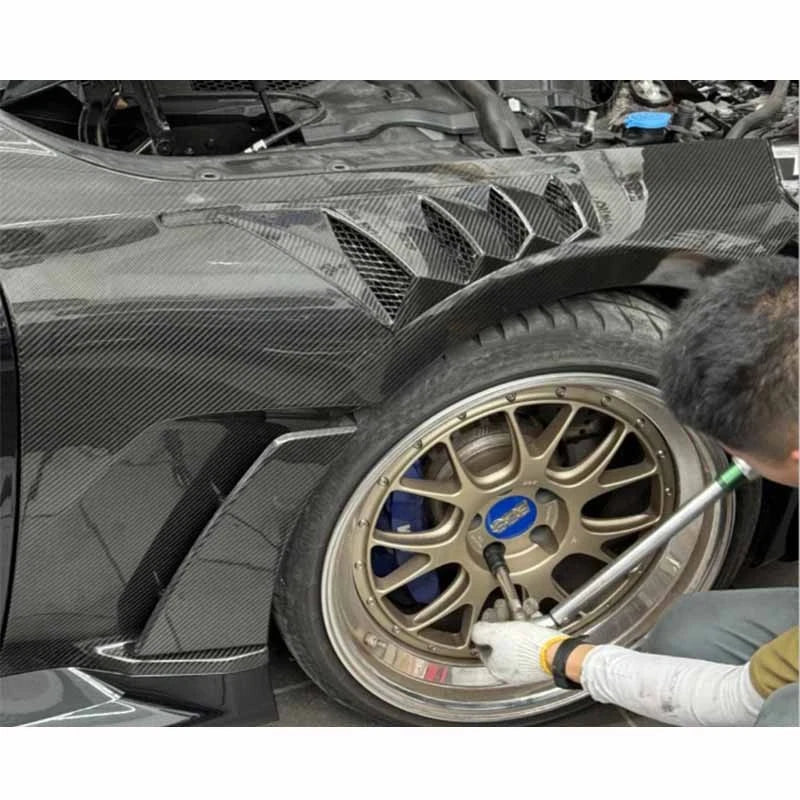 Real Carbon Fiber Front Vented Fenders Wings Cover for BMW M2 G87 2023-2024