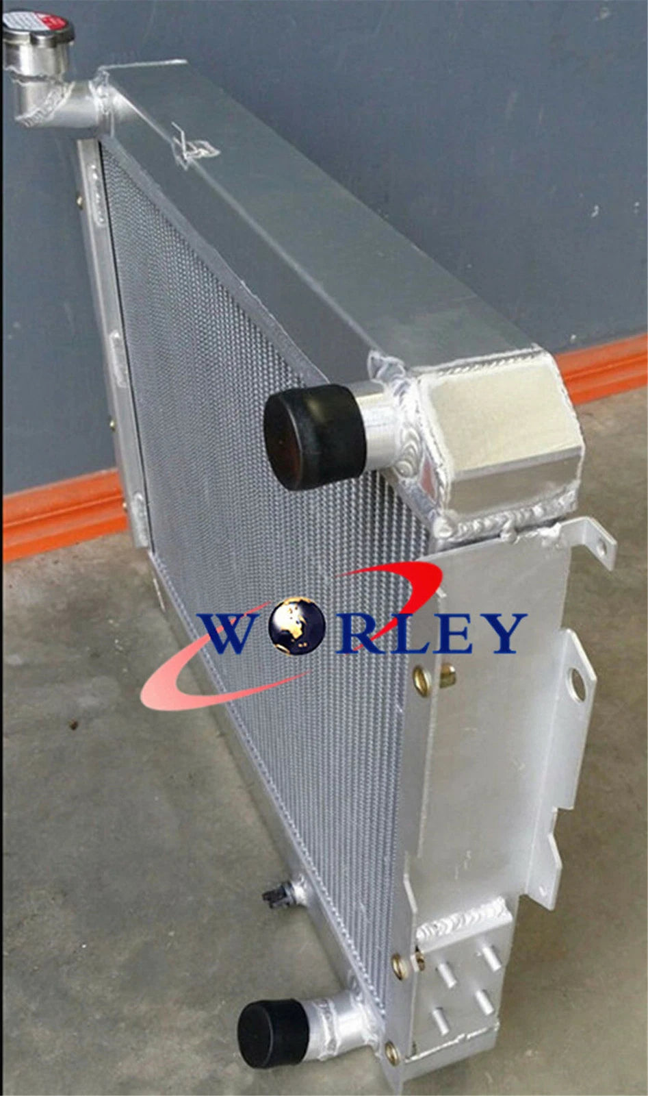 3 Core Aluminum Radiator for Land Cruiser 60 Series (1980-1990)