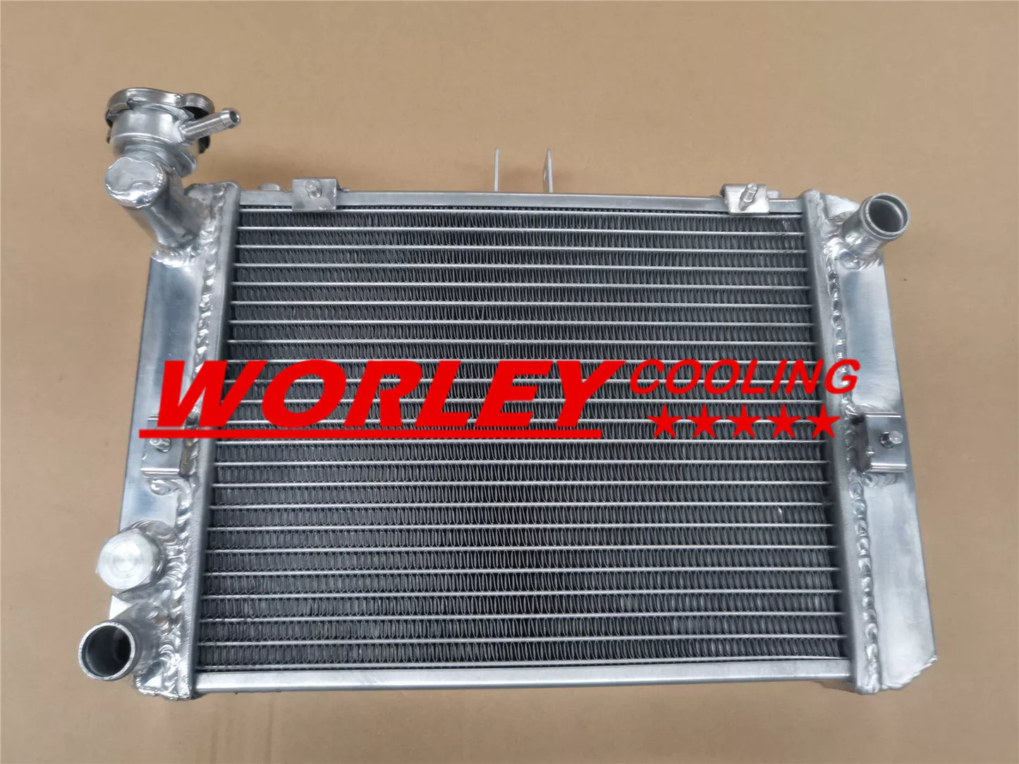 3ROW Aluminum Radiator + RED Silicone Hose for HONDA V65 Magna (1983-1985)