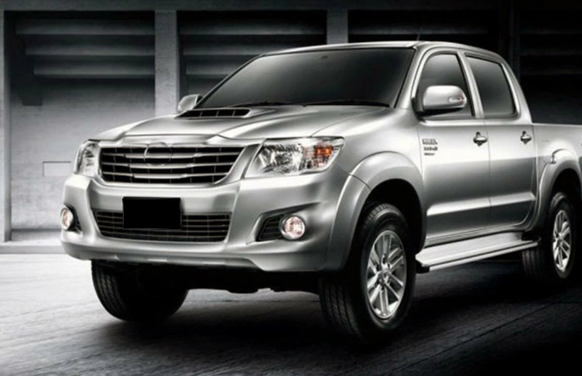 Door Visor Rain Guard for 4 Dr Toyota Hilux Vigo (2012-2014)