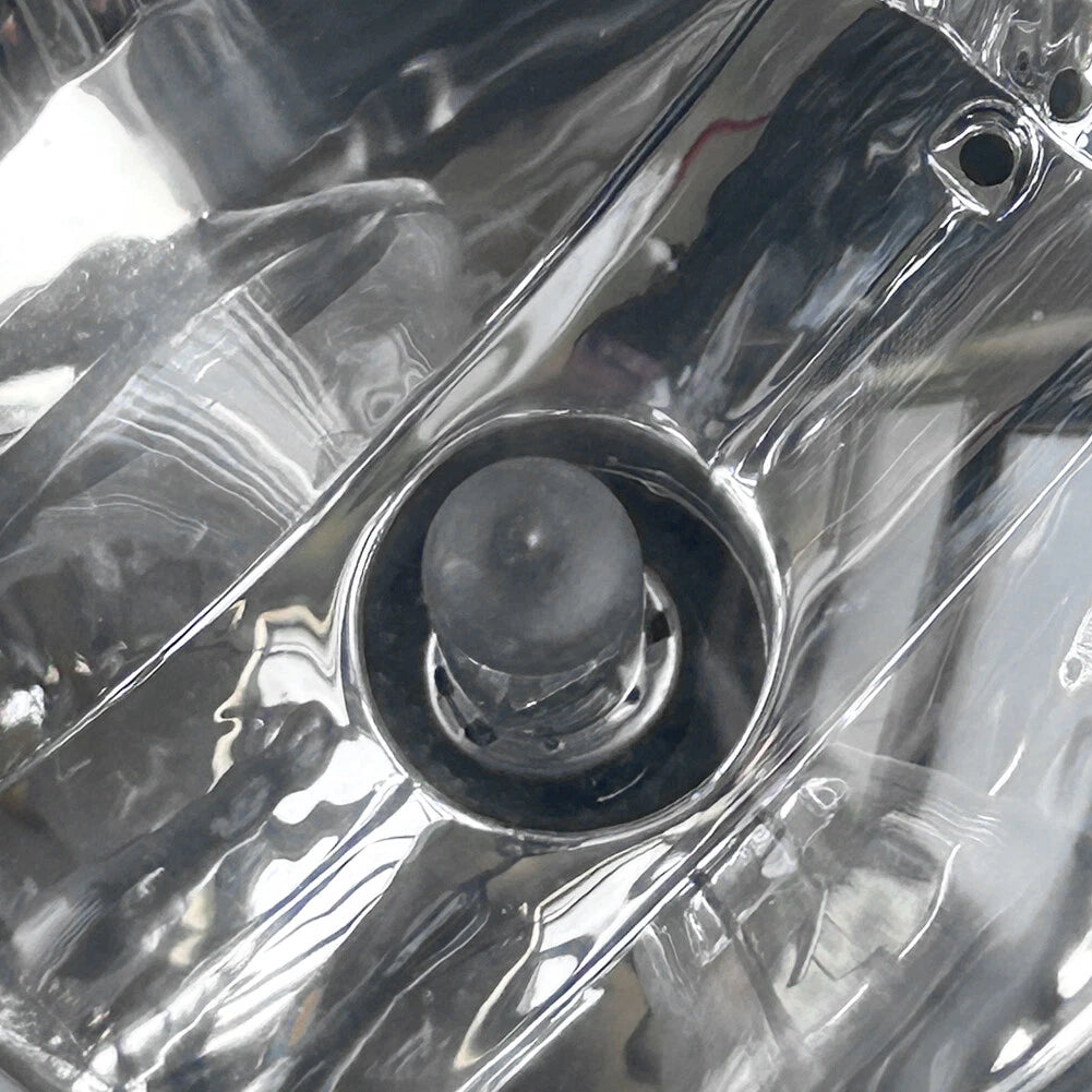 Clear Lens Front Bumper Fog Light for Toyota Prius (2004-2009)