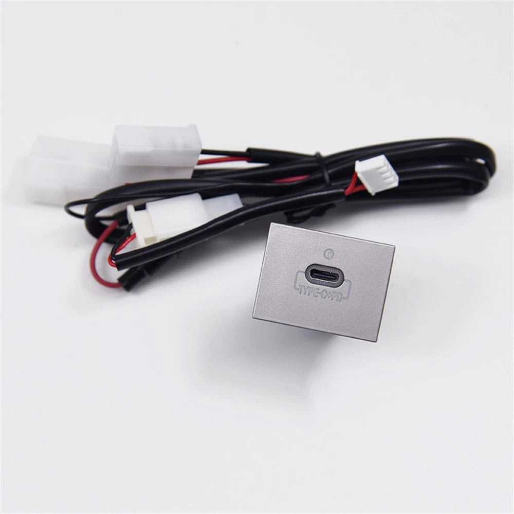 USB-C PD Car Charger Socket Power Adapter for Ford Focus (2005-2009)