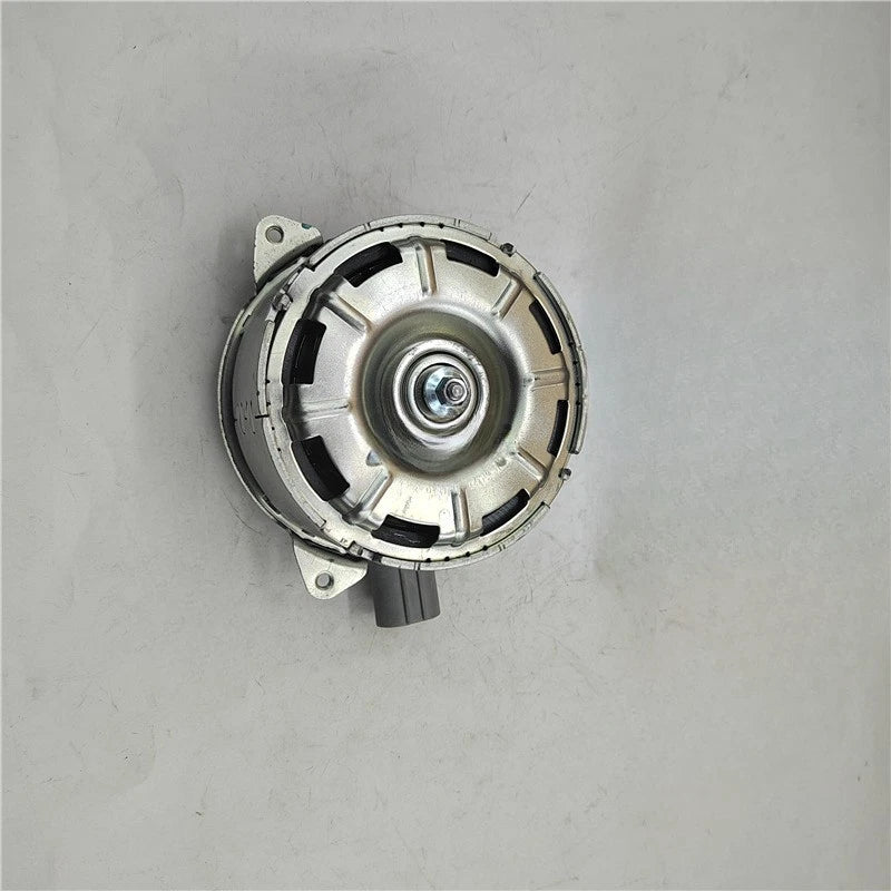 Denso Radiator Cooling Motor Fan for Toyota Vios/Yaris Echo (1999–2008)