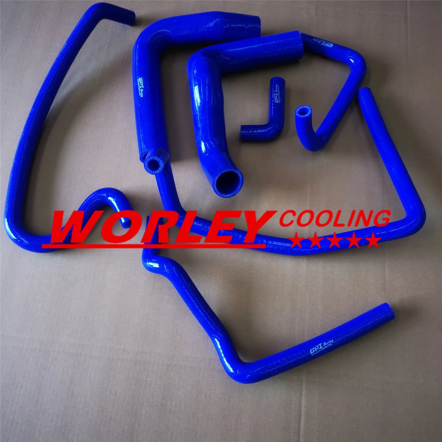 Radiator & Shroud & Blue Hose for Holden Commodore VN-VS V8 5.0L (1988-1997)