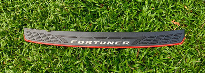 Red Matte Black Rear Bumper Step Door Scuff Plate Cover for Toyota Fortuner (15-22)