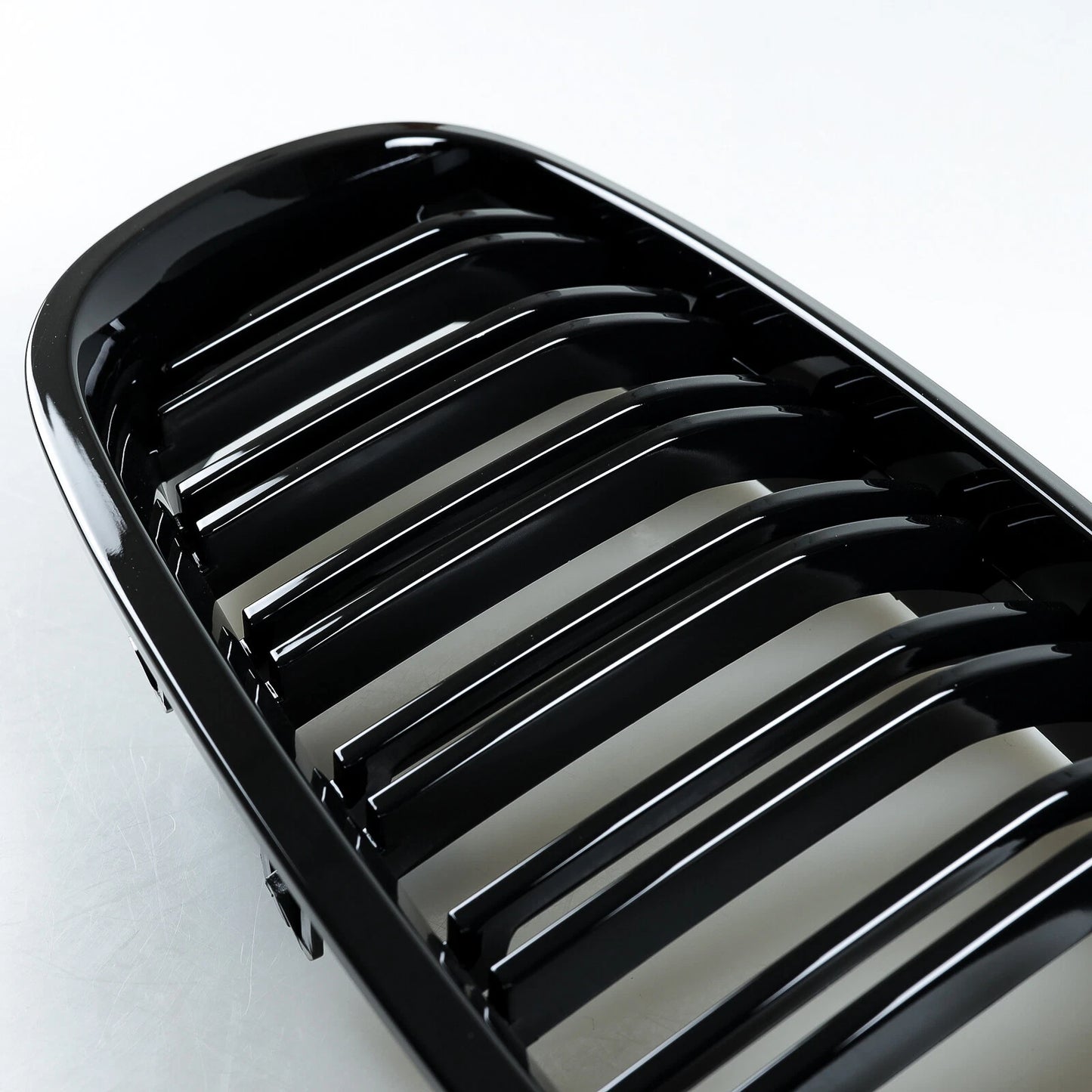 M5 Style Front Grille  For BMW 5 Series F10 (2010-2017)