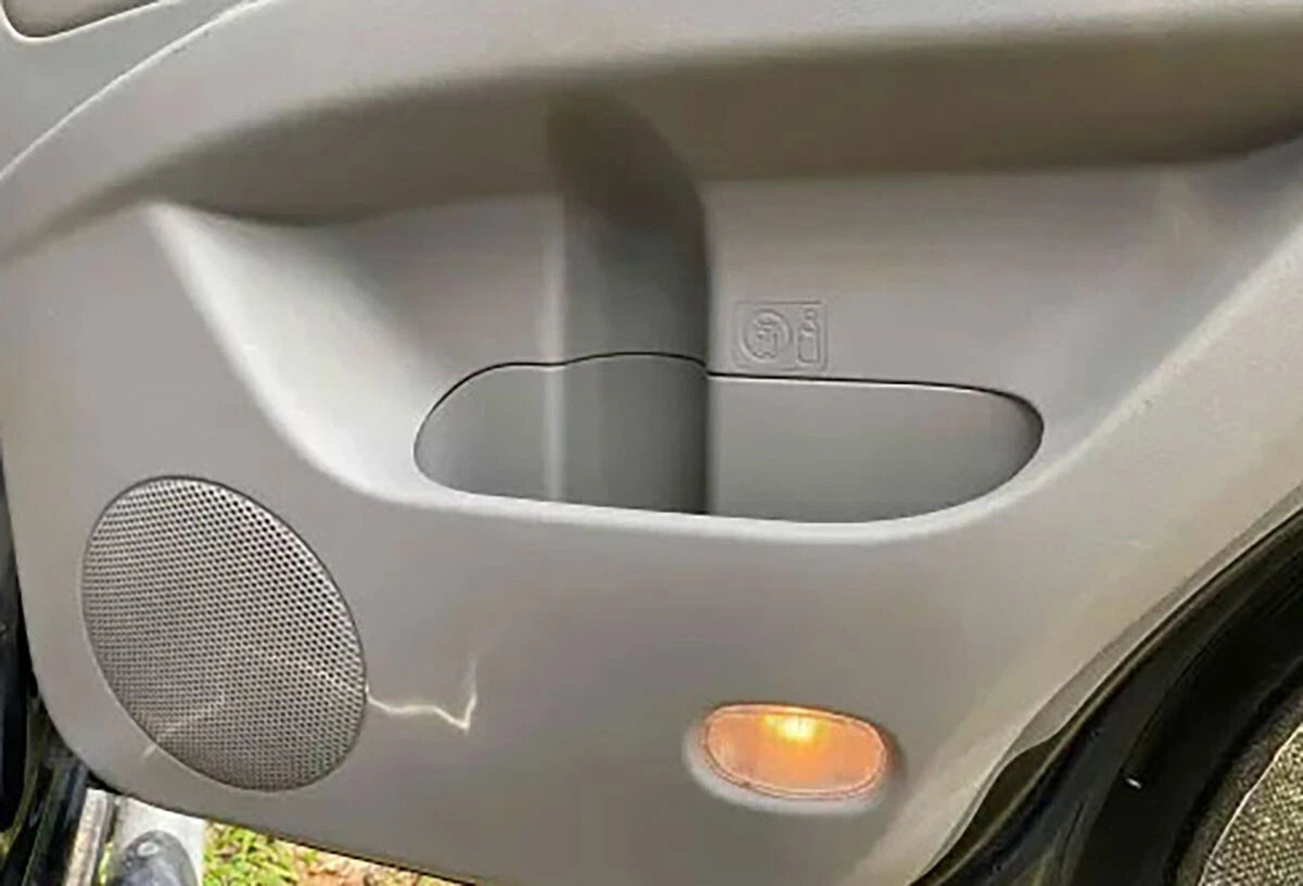 Clear Lens Door Lamp Light for Mitsubishi L200 Triton Montero Pajero Sport (2006-2023)