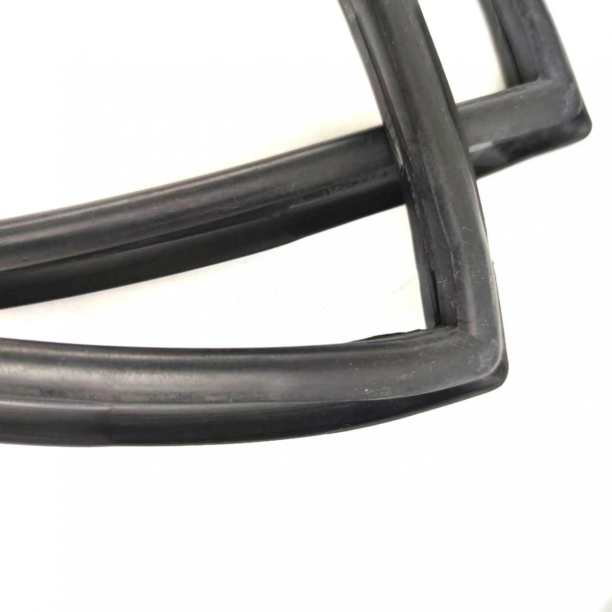 Rear Windshield Rubber Weathersrtip Fits Datsun Sunny 1000 B10 Sedan 1966-69