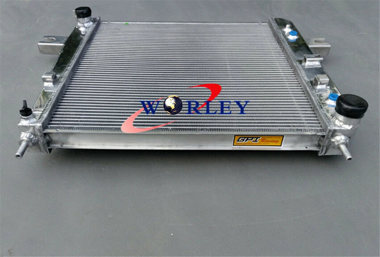 Radiator for Jeep Cherokee KJ 3.7L 6Cyl (2001-2008)
