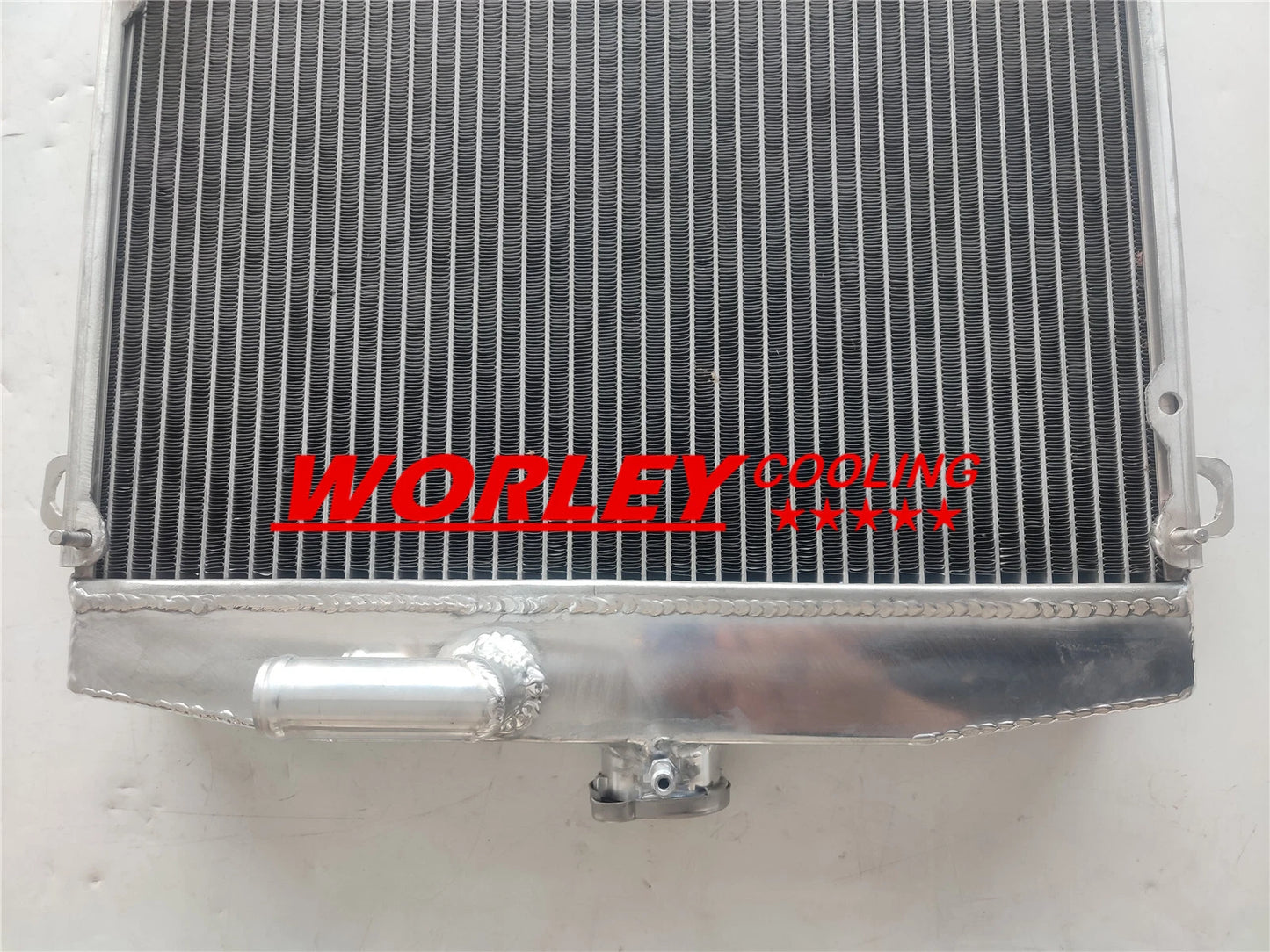 4ROW Alloy Radiator for Alfa Romeo 105/115 Series GT 1.3 1.6 GTV GTC GTAM (71-77)