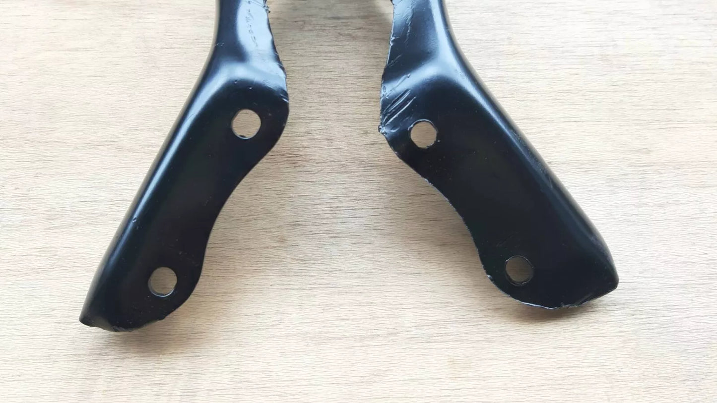 Bumper Bar Bracket for Toyota Hilux (2001-2005) LH + RH