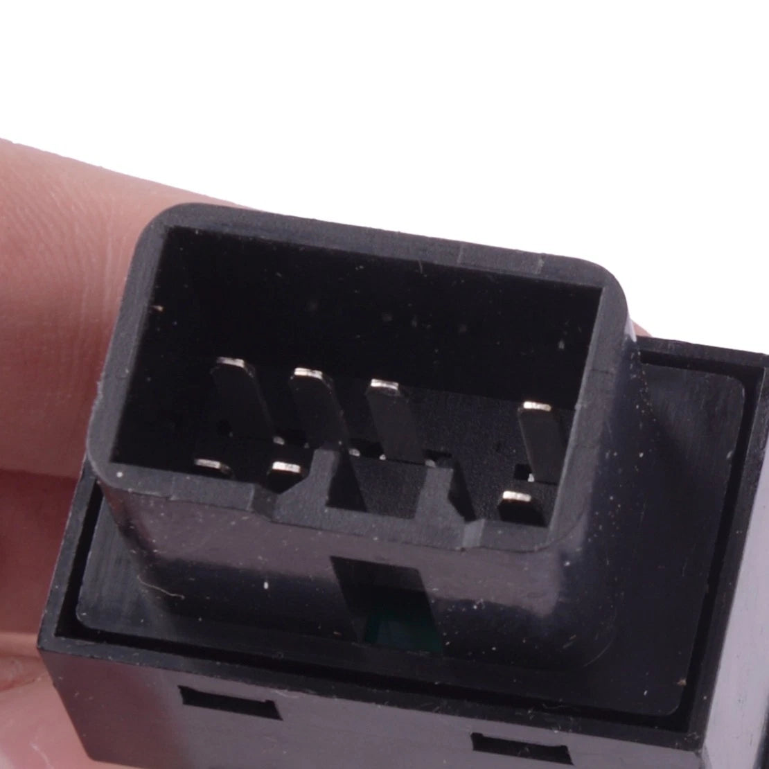 Electrical Window Lift Switch for Hyundai Matrix Tucson Getz (2001-2010)