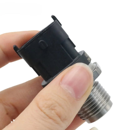 Fuel Rail Pressure Sensor for Jeep Grand Cherokee/Wrangler/Ram1500 (2007–2023)