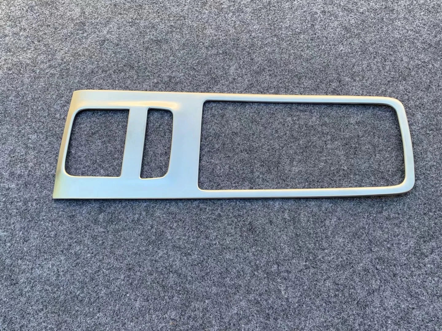 Silver Gear Shift Box Panel Cover Trim for Toyota Harrier Venza (2020-2023)