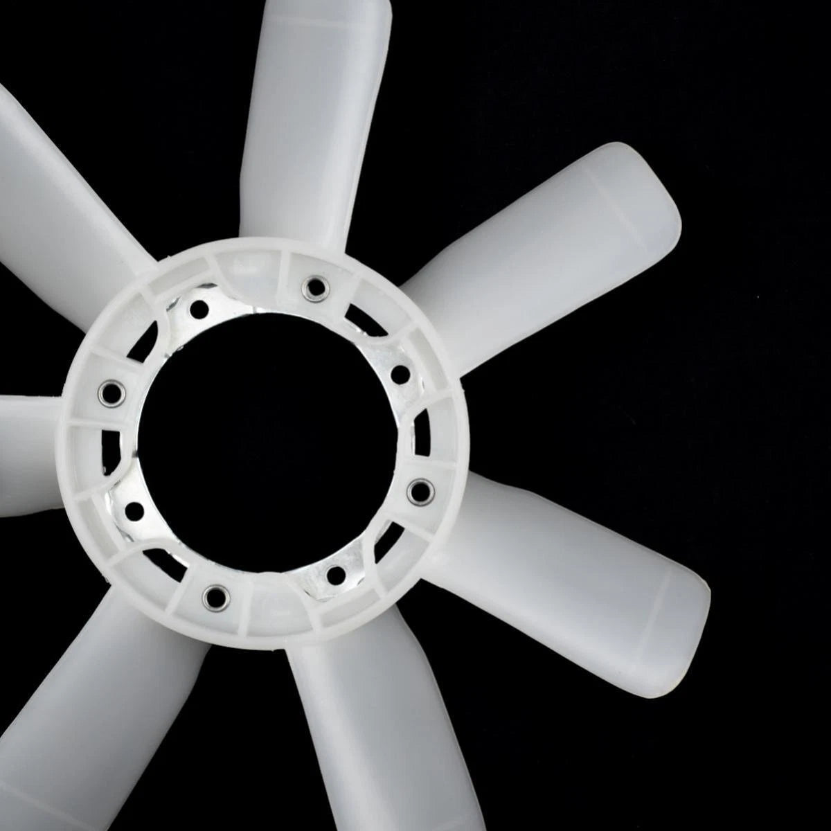 Fan Blade Engine Radiator Cooling Fita Toyota Hilux RN30 LN40 Pickup Truck D06