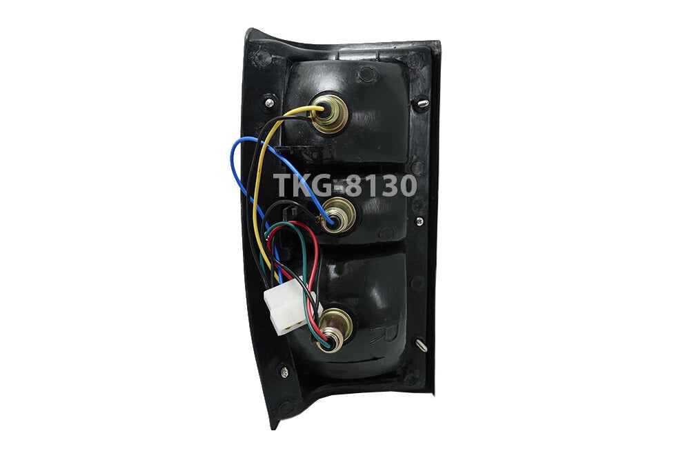 Right Tail Light Lamp Black Trim for Mitsubishi L200 Triton (1986-1996)