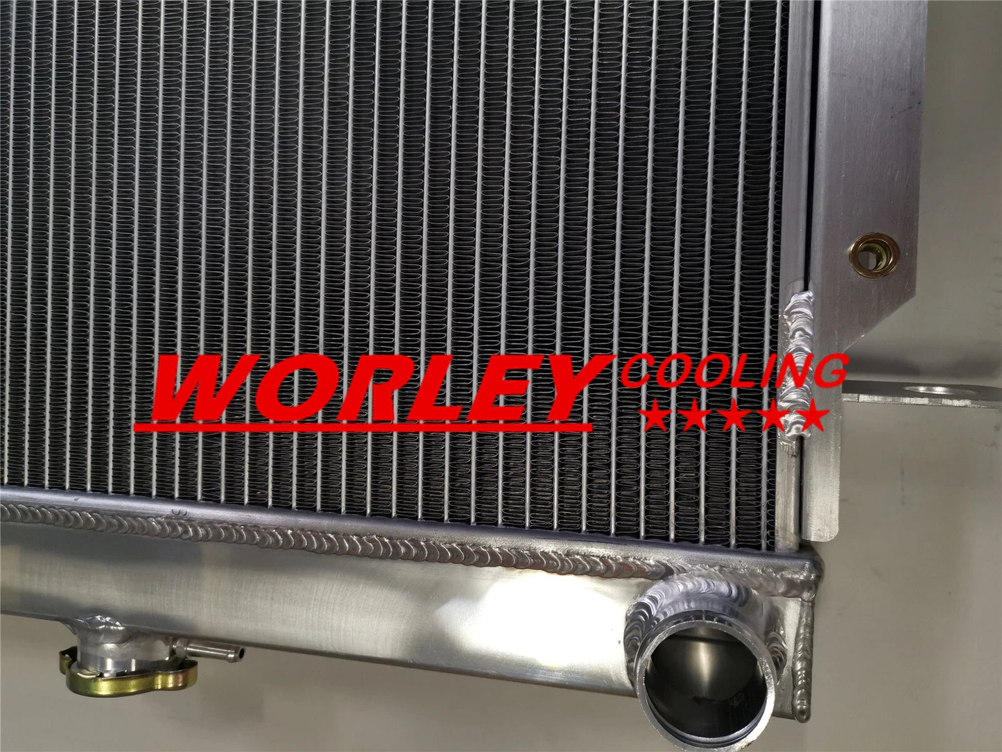 44mm Aluminum Radiator + Hoses for Toyota LandCruiser 75 Series (1984-1998)