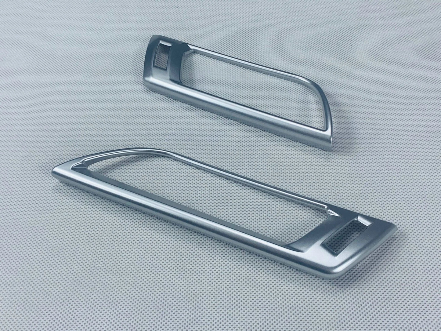 Front Side Air Vent Outlet Cover Trim for Toyota Sienna (2021-2023) 2 x ABS Matte