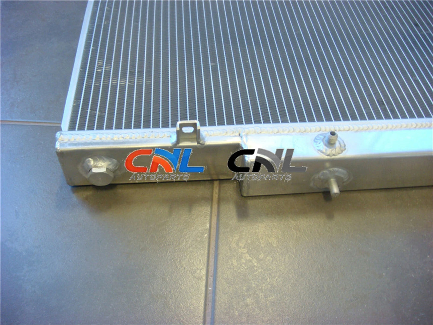 Aluminum Radiator for Nissan GU Patrol Y61 4.5L Auto (1997-2001)