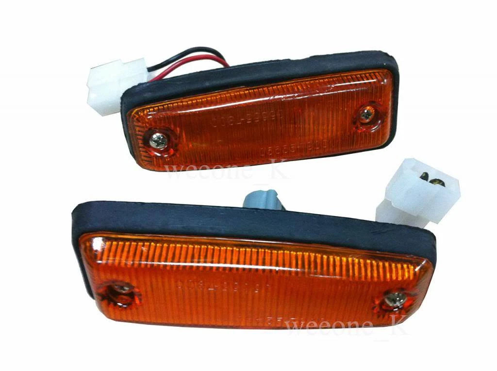 Side Marker Turn Signal Light for Toyota Corolla KE30 KE35 KE36 KE37 (1970-1982)